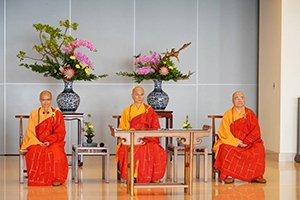接任法鼓山方丈　果暉法師誓願：　弘揚漢傳佛教