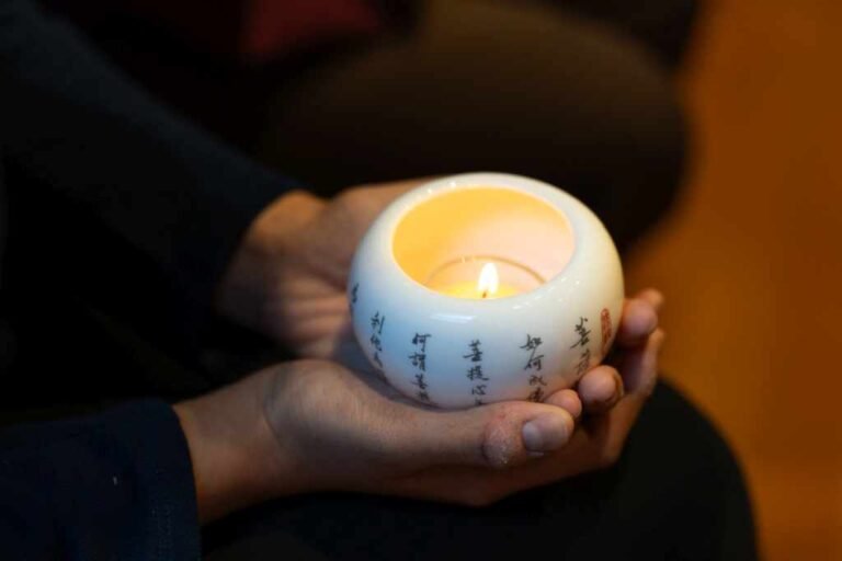 傳燈的意義——一盞在心中亮起的燈